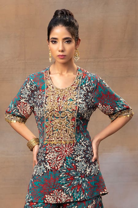 Mehak Murpana_Green Crepe Beads, Tassels, Embroidery Round Floral Print Kurta And Sharara Set _Online_at_Aza_Fashions
