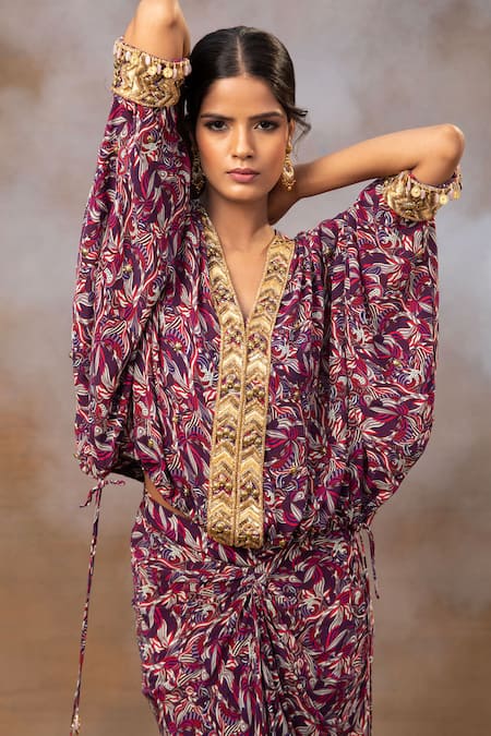 Buy_Mehak Murpana_Purple Crepe Beads, Metallic Thread V-neck Floral Print Batwing Top And Skirt Set _Online_at_Aza_Fashions