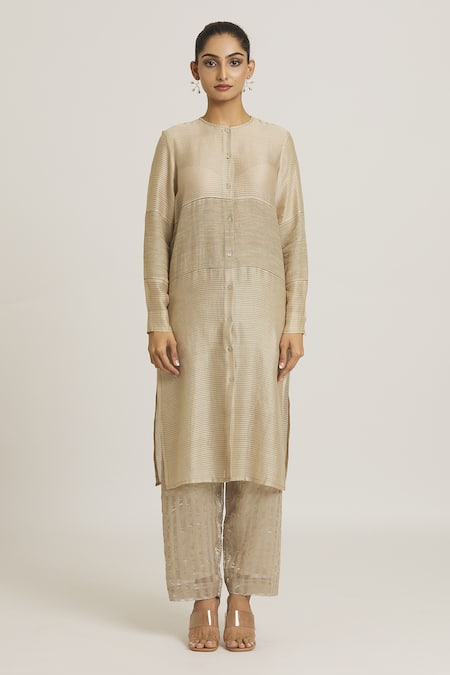 Urvashi Kaur_Silver Chanderi Silk Embroidery Round Neck Button Down Straight Tunic _at_Aza_Fashions