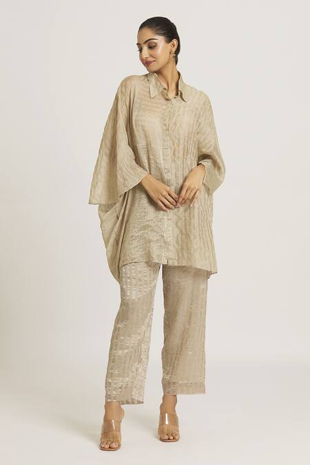 Urvashi Kaur_Silver Silk, Tissue Collared Stripe Woven Shirt _Online_at_Aza_Fashions
