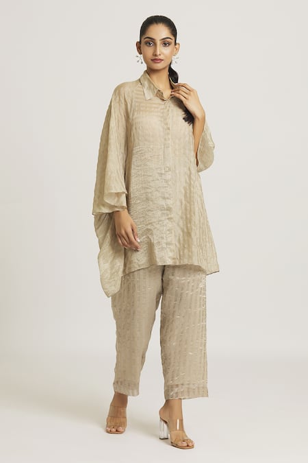 Urvashi Kaur_Silver Silk, Tissue Collared Stripe Woven Shirt _at_Aza_Fashions
