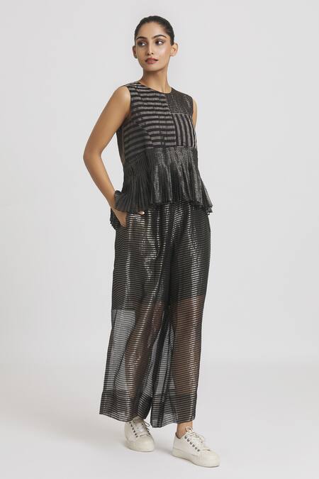 Urvashi Kaur_Black Silk Woven Wide Legged Pant _at_Aza_Fashions