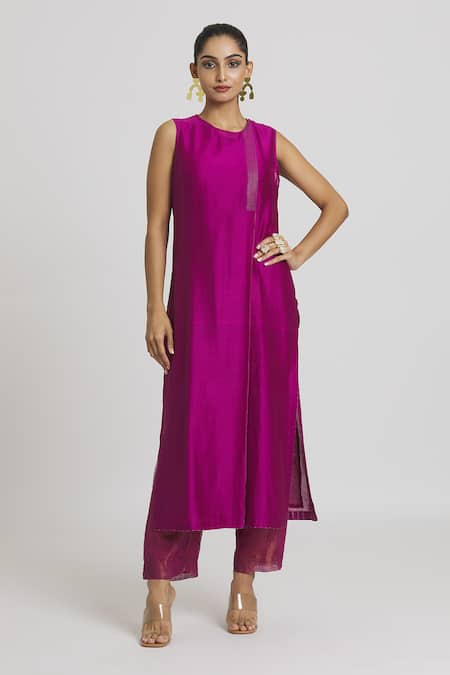 Urvashi Kaur Chanderi Silk Panelled Tunic 