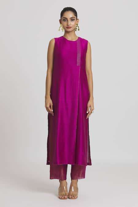 Shop_Urvashi Kaur_Fuchsia Chanderi Silk Embroidery Round Neck Panelled Tunic _Online_at_Aza_Fashions