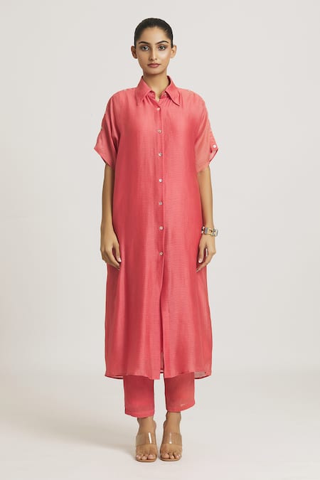 Urvashi Kaur Coral Chanderi Silk Collared Shirt Dress Online at Aza Fashions Urvashi Kaur_Coral Chanderi Silk Collared Shirt Dress _Online_at_Aza_Fashions