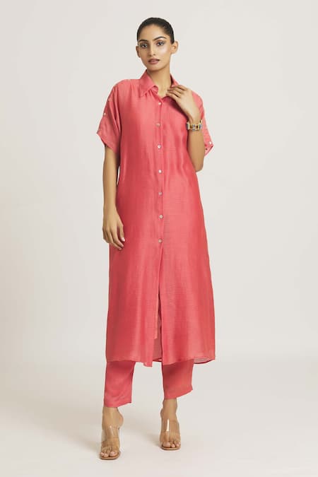 Buy Urvashi Kaur Coral Chanderi Silk Collared Shirt Dress Online at Aza Fashions Buy_Urvashi Kaur_Coral Chanderi Silk Collared Shirt Dress _Online_at_Aza_Fashions