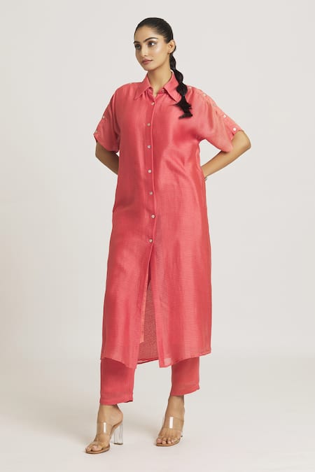 Shop Urvashi Kaur Coral Chanderi Silk Collared Shirt Dress Online at Aza Fashions Shop_Urvashi Kaur_Coral Chanderi Silk Collared Shirt Dress _Online_at_Aza_Fashions