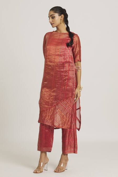 Urvashi Kaur_Red Zari Tissue Silk Woven Stripe Boat Neck Tunic _Online_at_Aza_Fashions