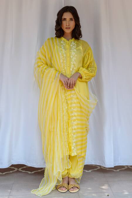 Shop_Ayaka_Yellow 100% Silk Organza Striped Scallop Edge Dupatta  _at_Aza_Fashions