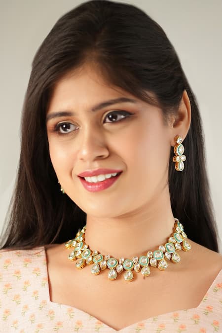 Ishhaara Blue Imitation Diamonds Embellished Kundan Choker Set