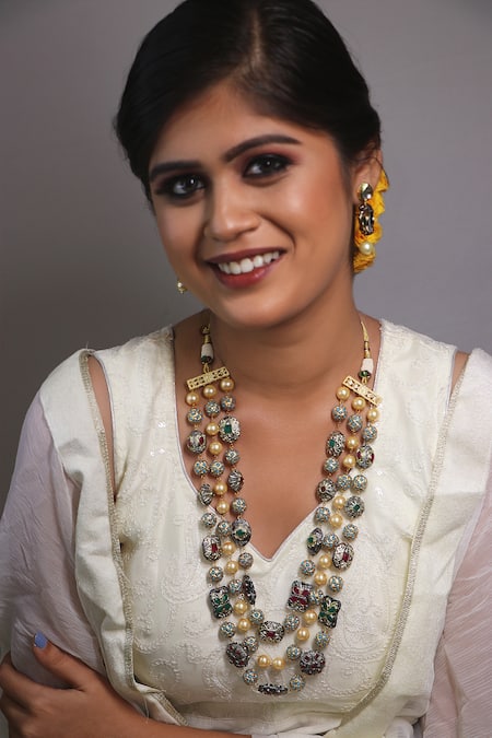 Ishhaara Layered Victorian Necklace Set 