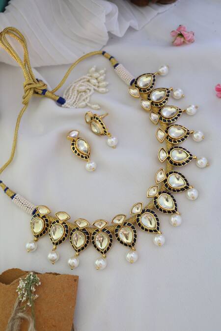 Meenakari and hot sale kundan jewellery