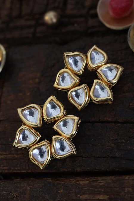 Paisley Pop Floral Kundan Studs 