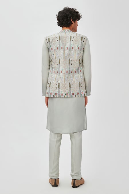 Shop Aisha Rao Gray Tissue, Silk Embroidery, Applique Bundi And Kurta Set at Aza Fashions Shop_Aisha Rao_Gray Tissue, Silk Embroidery, Applique Bundi And Kurta Set _at_Aza_Fashions