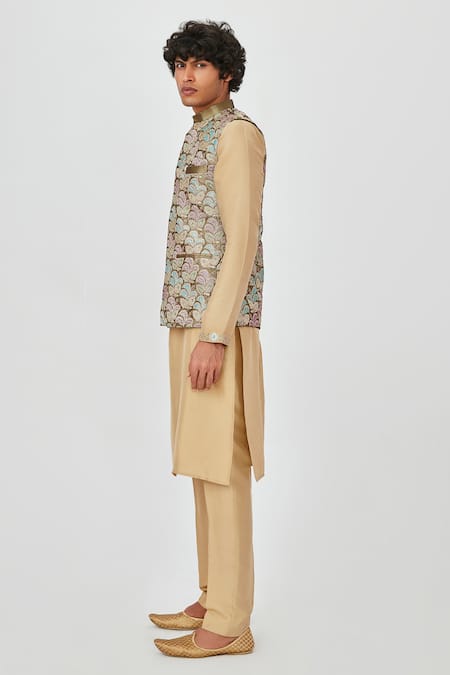 Aisha Rao Brown Tissue, Silk Applique, Embroidery Bundi And Kurta Set Online at Aza Fashions Aisha Rao_Brown Tissue, Silk Applique, Embroidery Bundi And Kurta Set _Online_at_Aza_Fashions