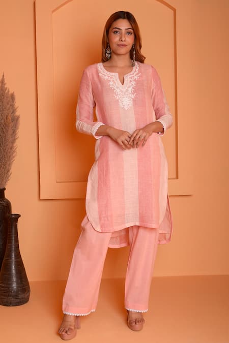 Abbaran Placed Floral Embroidered High-Low Kurta With Pant 