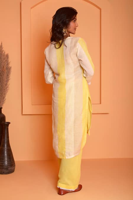 Abbaran_Yellow Linen Embroidery Split V-neck Placed Dori Kurta With Pant _Online_at_Aza_Fashions