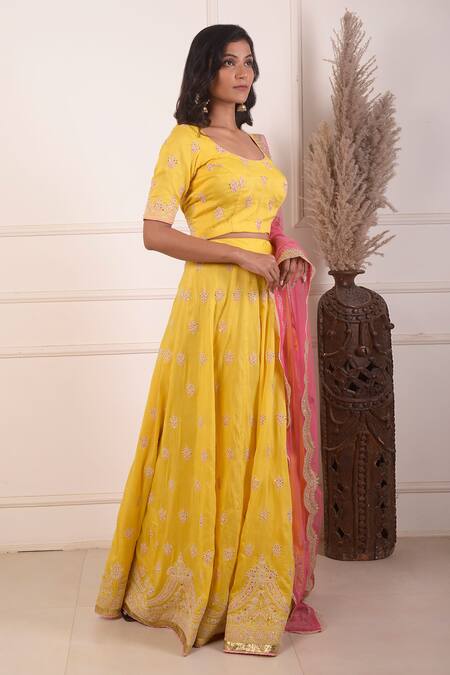 Buy_Abbaran_Yellow Cotton, Silk, Net Embroidery Round Neck Sequin And Dori Lehenga Set_Online_at_Aza_Fashions