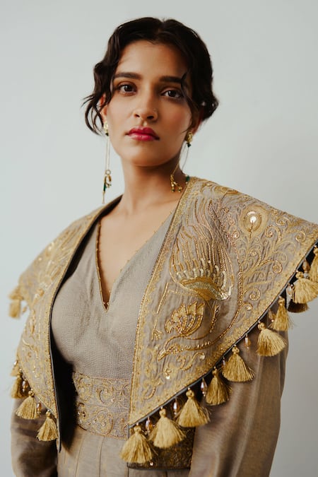 Wabi Sabi By Anshum-Ritesh Grey Tissue Tassels V-neck Golden Feather Embroidered Cape Jacket With Anarkali Online at Aza Fashions Wabi Sabi By Anshum-Ritesh_Grey Tissue Tassels V-neck Golden Feather Embroidered Cape Jacket With Anarkali _Online_at_Aza_Fashions
