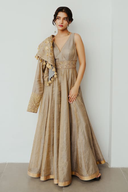 Shop Wabi Sabi By Anshum-Ritesh Grey Tissue Tassels V-neck Golden Feather Embroidered Cape Jacket With Anarkali Online at Aza Fashions Shop_Wabi Sabi By Anshum-Ritesh_Grey Tissue Tassels V-neck Golden Feather Embroidered Cape Jacket With Anarkali _Online_at_Aza_Fashions