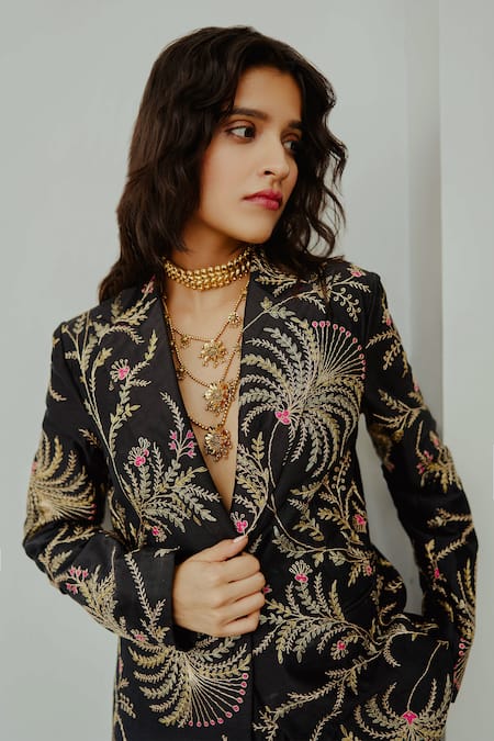 Buy_Wabi Sabi By Anshum-Ritesh_Black Chanderi Embroidery Collared The Great Indian Jacobean Jacket And Pant Set _Online_at_Aza_Fashions