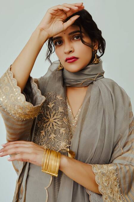 Buy Wabi Sabi By Anshum-Ritesh Grey Chanderi Embroidery, Diamonds V-neck Nargis Kaftan Set Online at Aza Fashions Buy_Wabi Sabi By Anshum-Ritesh_Grey Chanderi Embroidery, Diamonds V-neck Nargis Kaftan Set _Online_at_Aza_Fashions