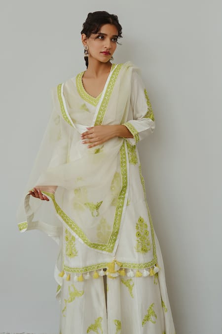 Buy Wabi Sabi By Anshum-Ritesh Ivory Chanderi Embroidery, Tassels Collared Titli Hand Kurta Sharara Set Online at Aza Fashions Buy_Wabi Sabi By Anshum-Ritesh_Ivory Chanderi Embroidery, Tassels Collared Titli Hand Kurta Sharara Set _Online_at_Aza_Fashions