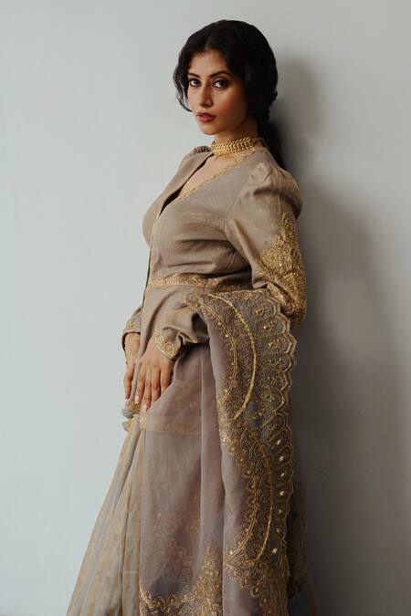 Buy Wabi Sabi By Anshum-Ritesh Grey Tissue Embroidery Asymmetric Noori Hand Lehenga Set Online at Aza Fashions Buy_Wabi Sabi By Anshum-Ritesh_Grey Tissue Embroidery Asymmetric Noori Hand Lehenga Set _Online_at_Aza_Fashions