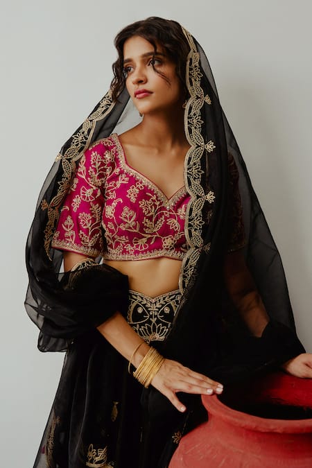 Shop Wabi Sabi By Anshum-Ritesh Black Chanderi Embroidery, Tassels Sweetheart Neck Noor Jahan Hand Lehenga Set Online at Aza Fashions Shop_Wabi Sabi By Anshum-Ritesh_Black Chanderi Embroidery, Tassels Sweetheart Neck Noor Jahan Hand Lehenga Set _Online_at_Aza_Fashions