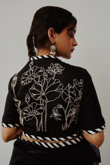 Shop Wabi Sabi By Anshum-Ritesh Black Organza Tassels, Embroidery V-neck Lotus Pond Saree With Blouse at Aza Fashions Shop_Wabi Sabi By Anshum-Ritesh_Black Organza Tassels, Embroidery V-neck Lotus Pond Saree With Blouse _at_Aza_Fashions