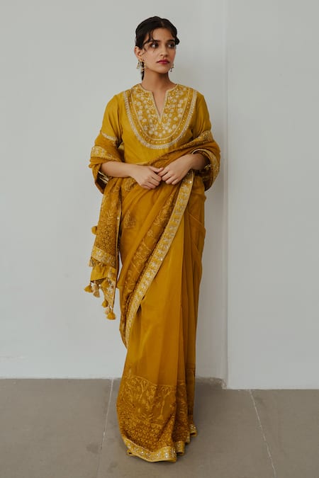 WABI SABI BY ANSHUM-RITESH Basanti Hand Embroidered Saree With Blouse 