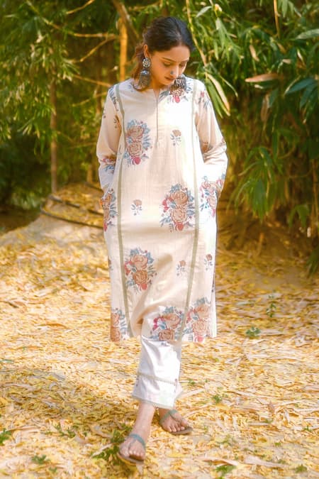 ta’assur Floral Print Straight Kurta & Pant Set 