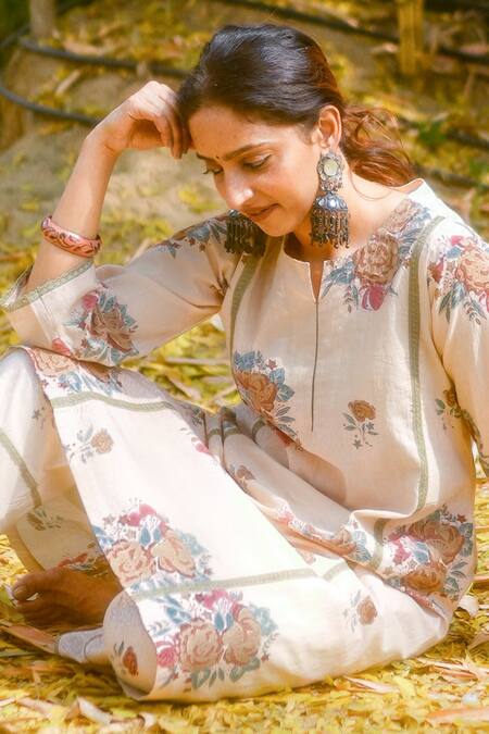 TA’Assur_Beige Cotton Embroidery Split V-neck Floral Print Straight Kurta And Pant Set_Online_at_Aza_Fashions