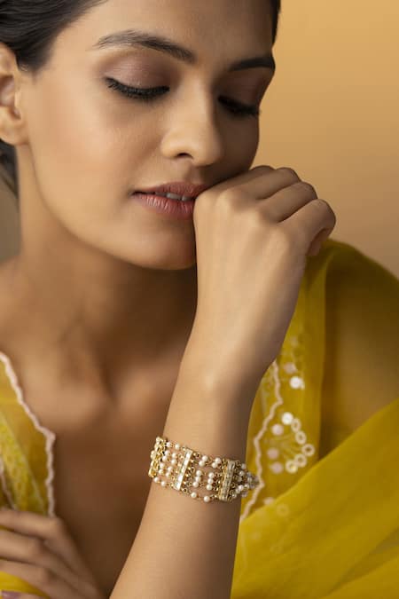 Paisley Pop Kundan Pearl Bracelet 