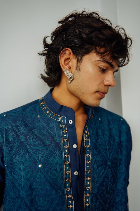 Wabi Sabi By Anshum-Ritesh_Blue Chanderi Embroidery, Sequins Diamond Ogee Kurta Set _Online_at_Aza_Fashions
