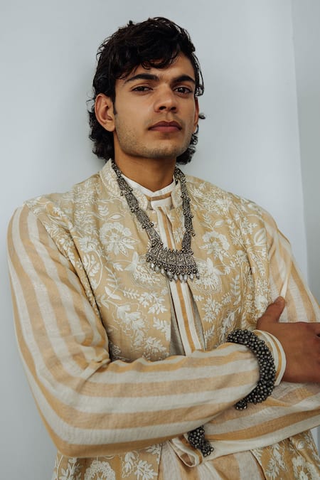 Wabi Sabi By Anshum-Ritesh Gold Chanderi Embroidery Kurta Set Online at Aza Fashions Wabi Sabi By Anshum-Ritesh_Gold Chanderi Embroidery Kurta Set _Online_at_Aza_Fashions