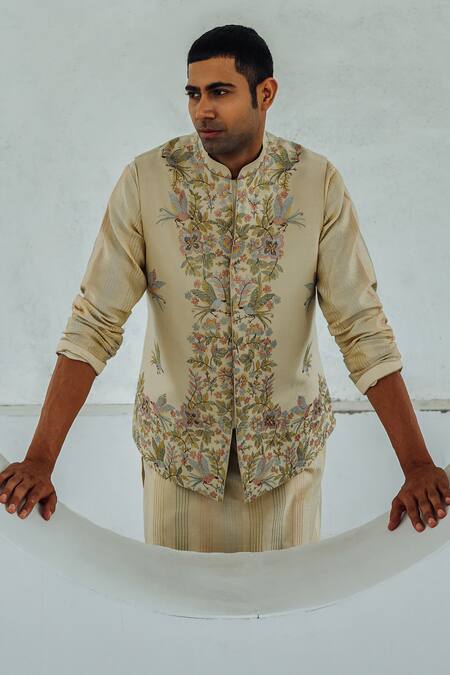 Wabi Sabi By Anshum-Ritesh Beige Chanderi Embroidery Floral Resham Bundi And Kurta Set Online at Aza Fashions Wabi Sabi By Anshum-Ritesh_Beige Chanderi Embroidery Floral Resham Bundi And Kurta Set _Online_at_Aza_Fashions