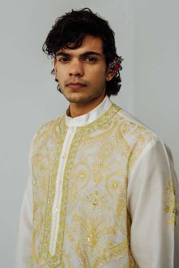 Wabi Sabi By Anshum-Ritesh Green Chanderi Embroidery Passion Paisley Hand Kurta And Pant Set Online at Aza Fashions Wabi Sabi By Anshum-Ritesh_Green Chanderi Embroidery Passion Paisley Hand Kurta And Pant Set _Online_at_Aza_Fashions