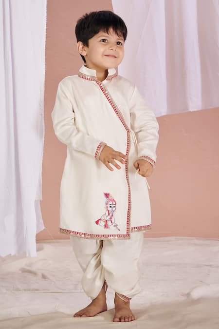 Shop Vivedkids White Linen Embroidery Krishna Kurta And Dhoti Pant Set at Aza Fashions Shop_Vivedkids_White Linen Embroidery Krishna Kurta And Dhoti Pant Set _at_Aza_Fashions