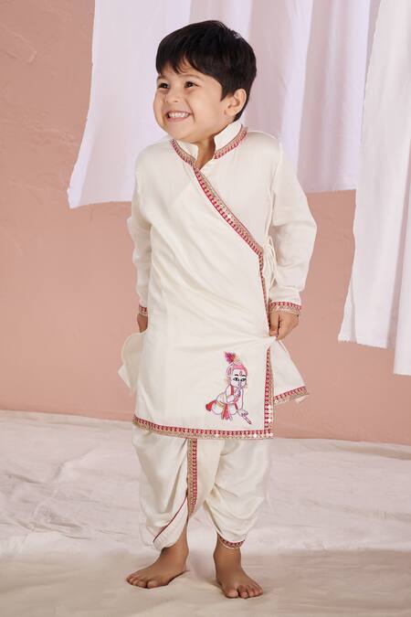 Shop Vivedkids White Linen Embroidery Krishna Kurta And Dhoti Pant Set Online at Aza Fashions Shop_Vivedkids_White Linen Embroidery Krishna Kurta And Dhoti Pant Set _Online_at_Aza_Fashions