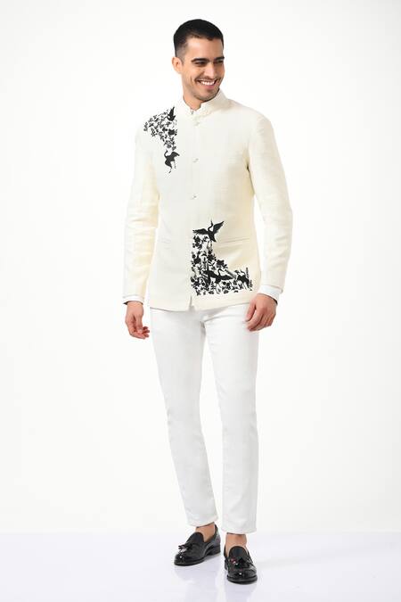 Taroob White 100% Silk Embroidery Thread Bird Placement Bandhgala at Aza Fashions Taroob_White 100% Silk Embroidery Thread Bird Placement Bandhgala _at_Aza_Fashions