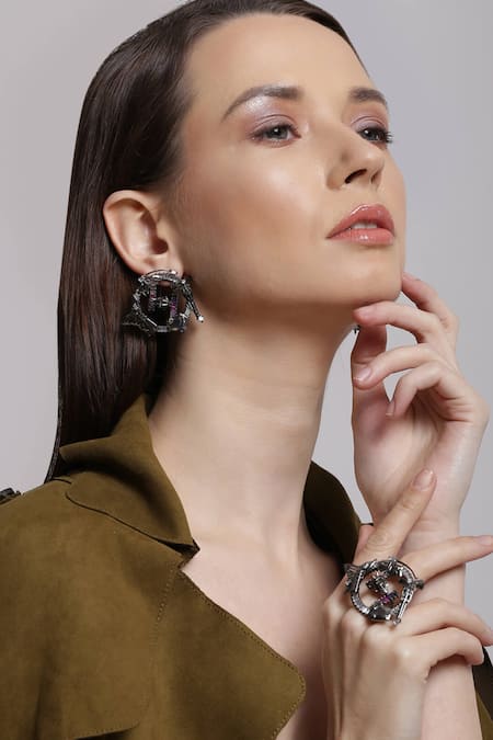 Outhouse Cutwork Crystal Studs 