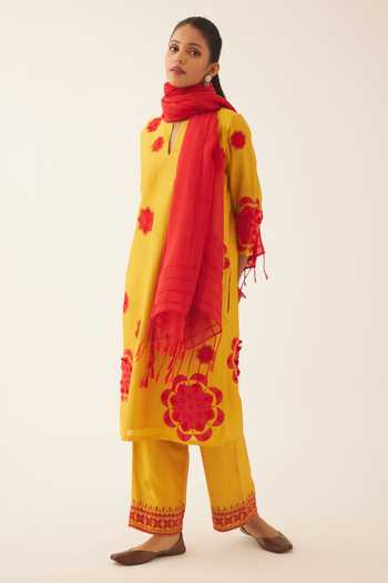 Kora_Gold Silk, Cotton, Chanderi Embroidery, Sequins, Floral Applique Work Kurta Set _at_Aza_Fashions