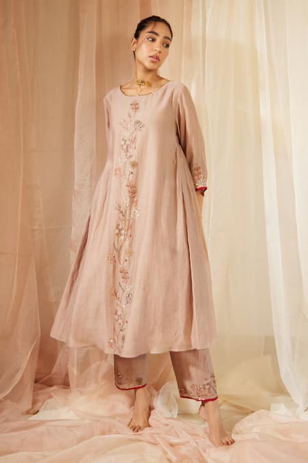 Sarang Kaur Grey Chanderi Silk Embroidery Round Neck Hand Kurta With Pant Online at Aza Fashions Sarang Kaur_Grey Chanderi Silk Embroidery Round Neck Hand Kurta With Pant _Online_at_Aza_Fashions