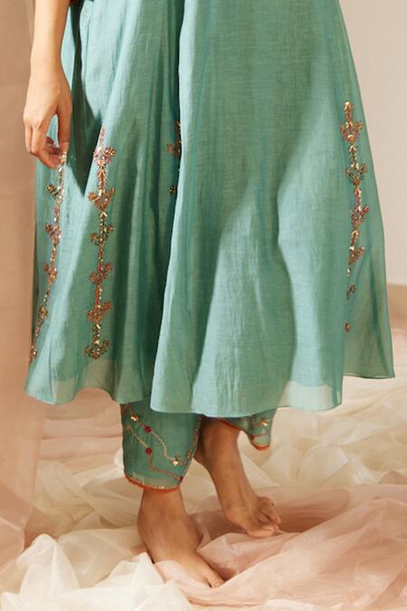 Sarang Kaur Blue Chanderi Silk Embroidery Split Vrinda Placement Hand Kurta With Pant Online at Aza Fashions Sarang Kaur_Blue Chanderi Silk Embroidery Split Vrinda Placement Hand Kurta With Pant _Online_at_Aza_Fashions