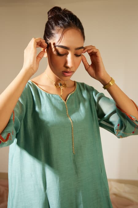 Sarang Kaur Blue Chanderi Silk Embroidery Split Vrinda Placement Hand Kurta With Pant at Aza Fashions Sarang Kaur_Blue Chanderi Silk Embroidery Split Vrinda Placement Hand Kurta With Pant _at_Aza_Fashions