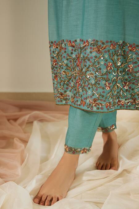 Sarang Kaur Blue Chanderi Silk Sequins, Beads, Embroidery V-neck A-line Kurta And Pant Set at Aza Fashions Sarang Kaur_Blue Chanderi Silk Sequins, Beads, Embroidery V-neck A-line Kurta And Pant Set _at_Aza_Fashions