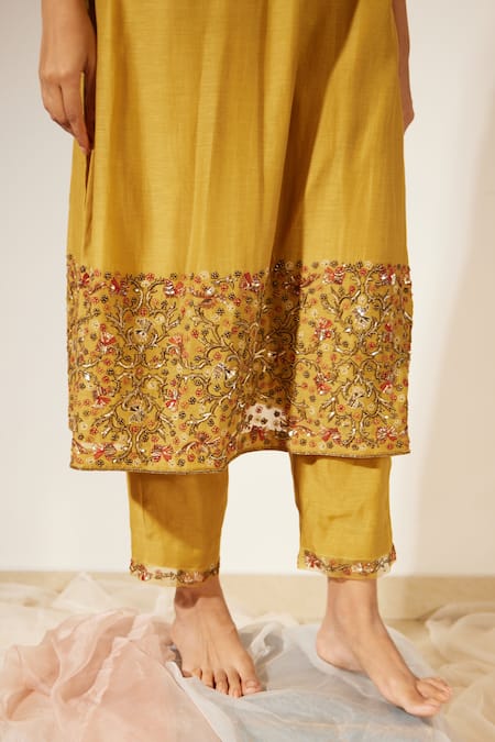 Buy Sarang Kaur Yellow Chanderi Silk Sequins, Beads, Embroidery V-neck Straight Kurta And Pant Set Online at Aza Fashions Buy_Sarang Kaur_Yellow Chanderi Silk Sequins, Beads, Embroidery V-neck Straight Kurta And Pant Set _Online_at_Aza_Fashions