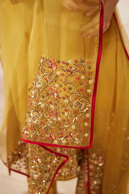 Shop Sarang Kaur Yellow Organza, Silk Sequins, Beads Blossom Embroidered Dupatta Online at Aza Fashions Shop_Sarang Kaur_Yellow Organza, Silk Sequins, Beads Blossom Embroidered Dupatta _Online_at_Aza_Fashions