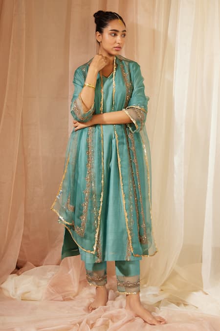 Buy_Sarang Kaur_Blue Organza, Silk Sequins, Beads Embroidered Dupatta _Online_at_Aza_Fashions